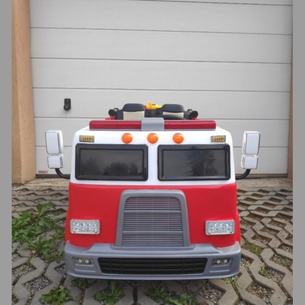 Dětské elektrické hasičské auto