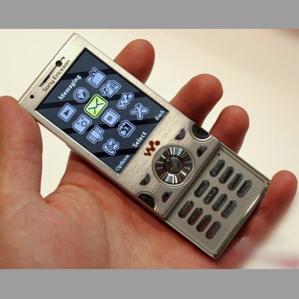 Sony Ericsson Walkman W995i