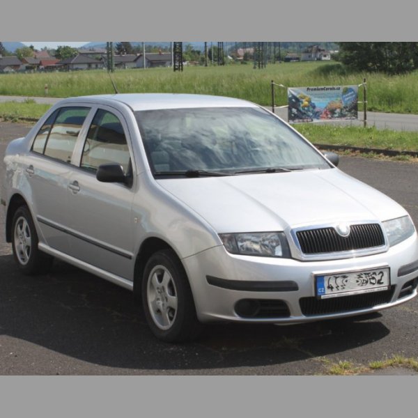 Škoda Fabia Sedan 1.2 HTP 47kW, ČR původ