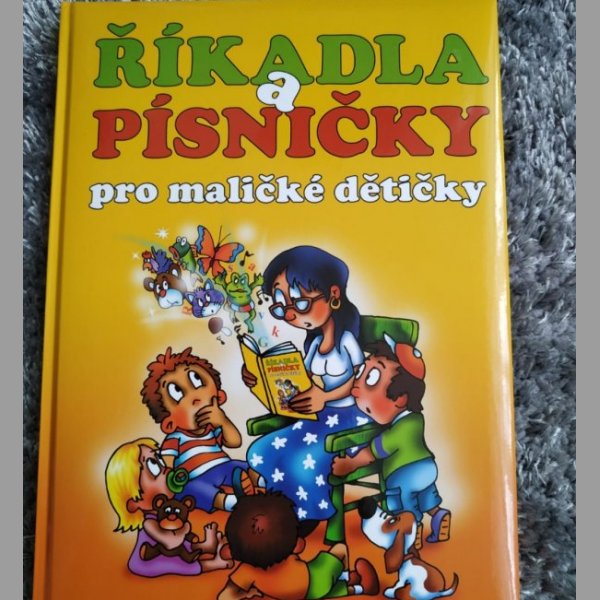 ŘÍkadla a písničky pro malé dětičky